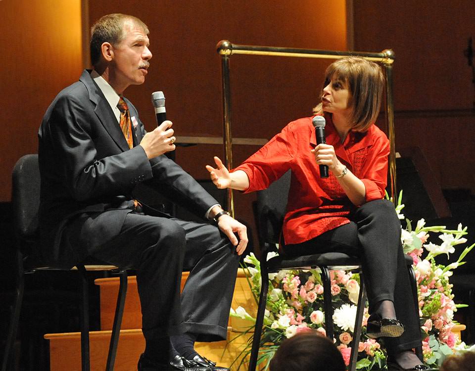 Pre-concert talk with JoAnn Falletta, Buffalo, 2009