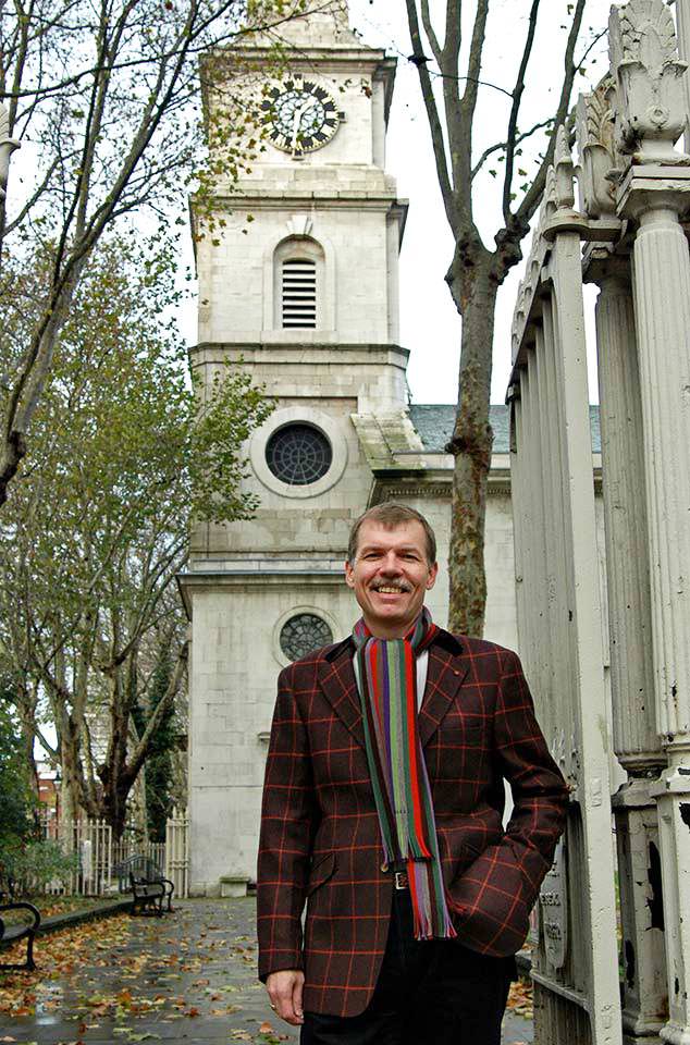 Kenneth Fuchs outside LSO St Luke's, November 2006